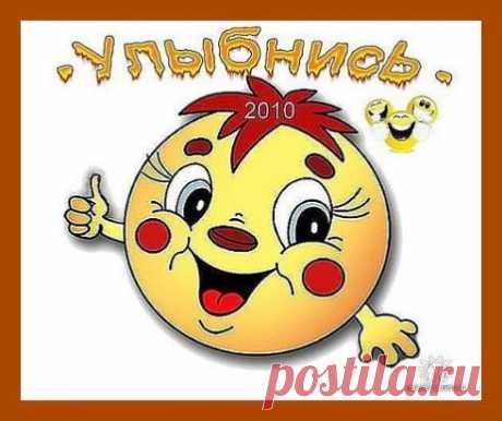 Кто неровными шажками 
Подбегает к нашей маме?
Кто пытается идти,
Задевая по пути
Табуретки, пианино,
Занавески и корзину?
Кто же это может быть?
Кто похож на забияку?
Кто схватил за хвост собаку?
Как заправский полотёр,
Пол коленками протёр?
Кто пытается до ванной
Дотащить свою пижаму?
Кто же это может быть?
Это, после ресторана ,
Папа учится ходить ...