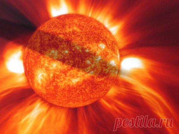 Солнце.Мощный выброс коронарной массы