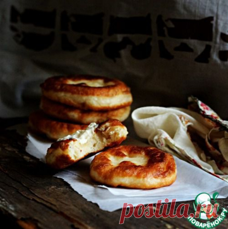 Лангош. Очень вкусные лепёшки, которые готовятся просто и радуют вкусом. Автор: a-lesa