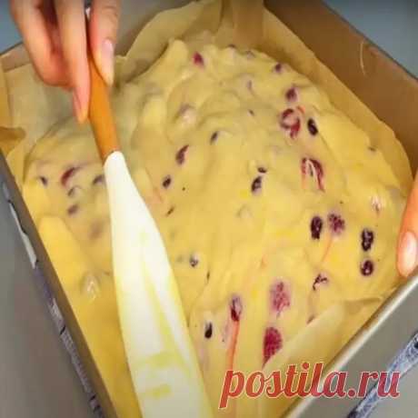 Все смешал и в духовку. Пирог на кефире за 5 минут: простой и вкусный рецепт - В кастрюльке - Медиаплатформа МирТесен