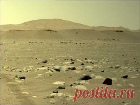 Не может быть на Марсе голубого неба - это очередная фальшивка НАСА.