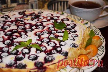 ПЕСОЧНЫЙ ПИОГ С ТВОРОГОМ И СМОРОДИНОЙ