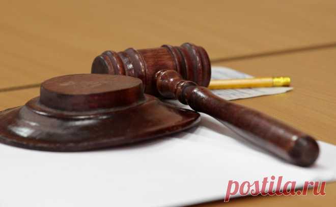 Суд арестовал 12 квартир в Москве, похищенных мошенниками у Минобороны. Измайловский суд Москвы арестовал квартиры, предназначавшиеся для выдачи военнослужащим, которые мошенники похитили у Минобороны, сообщает «РИА Новости» со ссылкой на материалы дела.