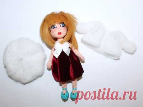 PDF Каркасная куколка крючком. FREE crochet pattern; Аmigurumi doll patterns. Амигуруми схемы и описания на русском. Вязаные игрушки и поделки своими руками #amimore - маленькая кукла, куколка, девочка.