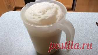 Корневая подкормка на основе дрожжей. Отличное удобрение для томатов, огурцов, и других овощей.