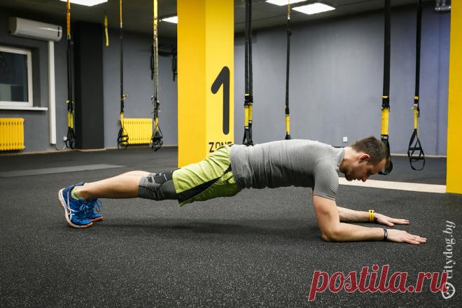 Эффективное и доступное всем – Планка с вытягиванием руки!