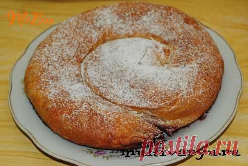 Рулет из слоеного теста в мультиварке » Мультиварка - легко готовить, вкусно есть! | Мультиварка - легко готовить, вкусно есть!