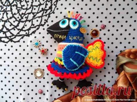 Вязаная игрушка Птица щастья – HandMade39.ru Вязаная крючком игрушка Птица щастья - мастер-класс. Мультфильм "Пластилиновая ворона". Вязаные игрушки авторская работа заказать, купить.