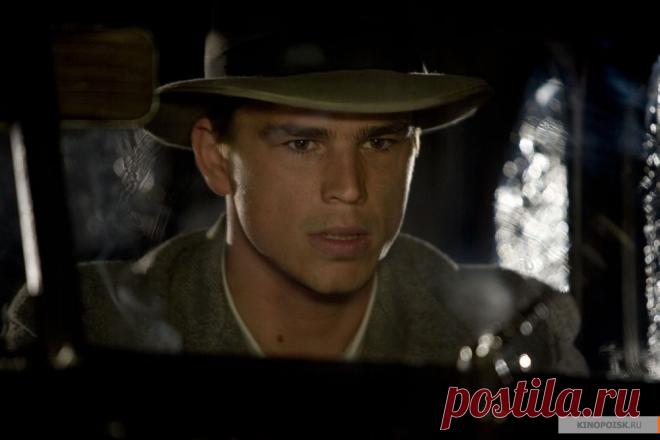 Джош Хартнетт