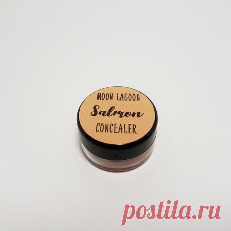 Купить натуральный цветной корректор Salmon от бренда Moon Lagoon Cosmetics | Mellroot