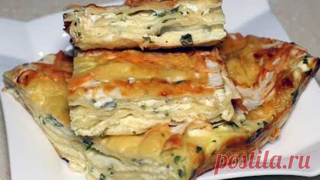 Банальный лаваш, а какая вкуснятина. Простой и быстрый сырный пирог из лаваша.