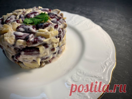 &quot;Пикантный&quot; салат из фасоли: отличная замена всем мясным салатам | Рекомендательная система Пульс Mail.ru