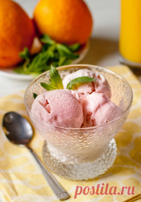 Клубничное мороженое на сгущенке | Мороженое, пудинги, муссы | Рецепты | Online.ua