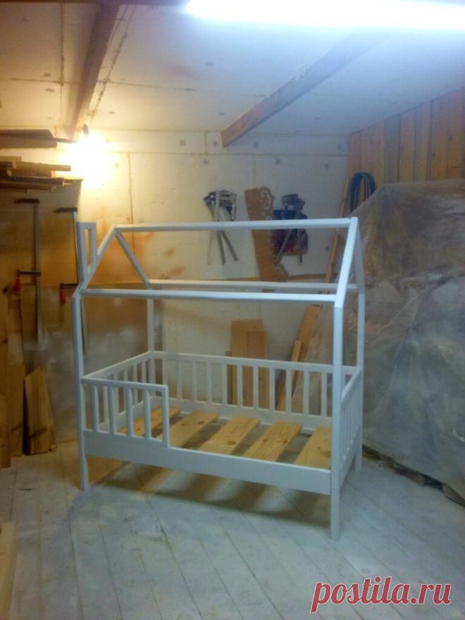 Кроватки-домики от Юры Ананьева | | Для тех, кто любит работать с деревом