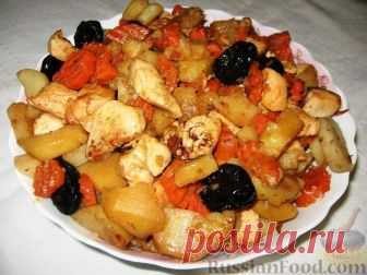 Рецепт: Цимес из картофеля, курицы, изюма и чернослива на RussianFood.com