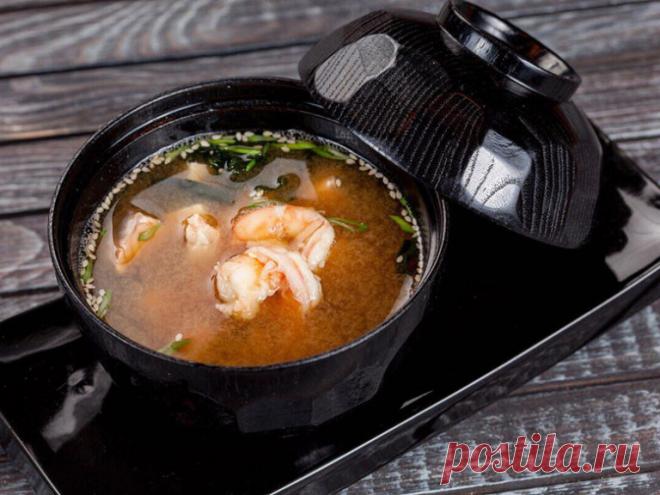 Лососевый суп с кунжутом - Пошаговый рецепт с фото своими руками Лососевый суп с кунжутом - Простой пошаговый рецепт приготовления в домашних условиях с фото. Лососевый суп с кунжутом - Состав, калорийность и ингредиенти вкусного рецепта.