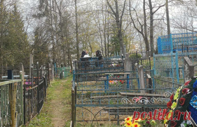 Коронавирус и умершие: что было в Витебске на Радуницу во время пандемии