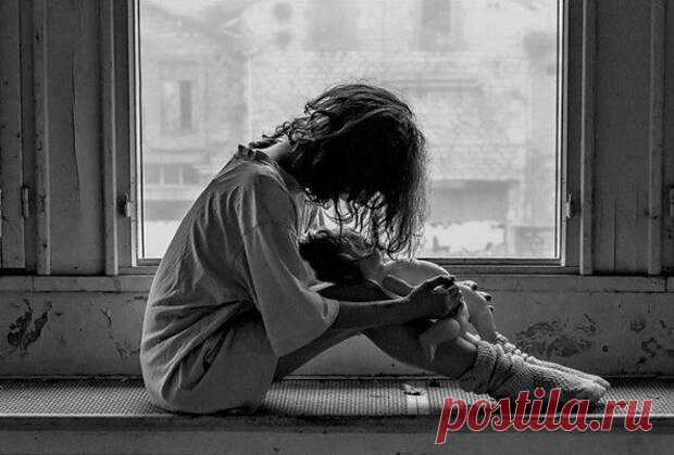 6 признаков того, что близкие люди отбирают у вас энергию - Сонники, гороскопы, гадания - медиаплатформа МирТесен Замечали ли вы, что после общения со своими друзьями или близкими нет сил или испорчено настроение? И вроде бы, общение нормальное, нет конфликтов, а негатив остается. Глубокое сопереживание После общения себя проявляет глубокое сопереживание? Подобное прямо показывает, что речь идет о не совсем