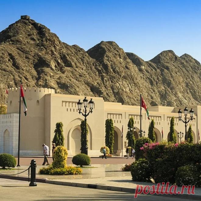 💎 Надежный партнер в области международных связей и оформления
👨‍👩‍👧 Индивидуальный подход 🤝 Качественная поддержка 💖 Приятные цены
🌍 По интересующим вопросам 📩 request@rusoman.com 📞 +96896283207