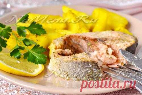 Горбуша, запеченная в духовке с картошкой, рецепт с фото