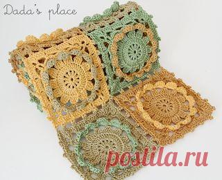 Little flower crochet pillow | Dada's place | Bloglovin’