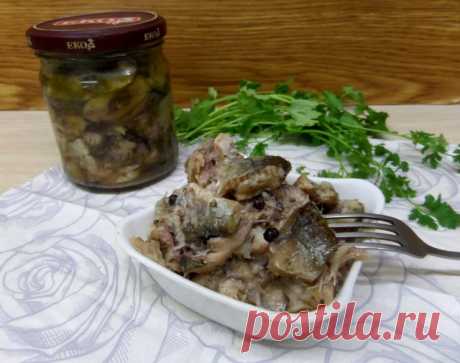 Домашнее консервирование рыбы на зиму рецепт с фото пошагово - 1000.menu