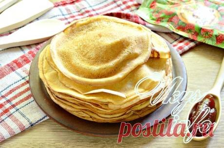 Тонкие блинчики на молоке с кипятком Согласитесь, что просыпаться гораздо приятнее не от звонка будильника, а от аромата свежеиспеченных блинов, который доносится из кухни. Вот и устройте домочадцам такую побудку, приготовив к завтраку т…
