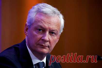 ЕС решил подготовить больше санкций против России и «заплатить высокую цену». Лидеры стран Евросоюза приняли решение подготовить больше санкций против финансовых институтов России, хотя это и нанесет урон экономике государств объединения. Об этом заявил глава Минфина Франции Брюно Ле Мэр. По его словам, подготовленные санкции будут губительны для российских финансовых институтов.