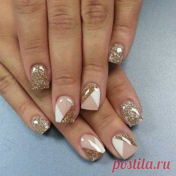 новогодний маникюр