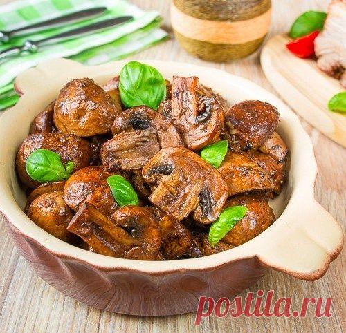 Запеченные шампиньоны с травами