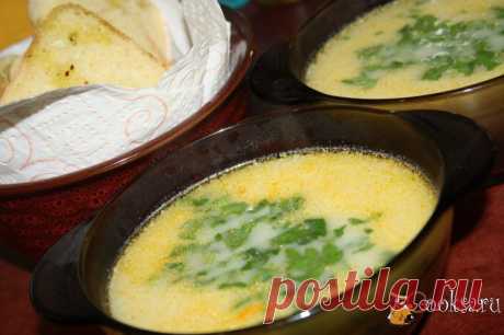 Нежный суп с курицей, сыром и овощами фото рецепт приготовления