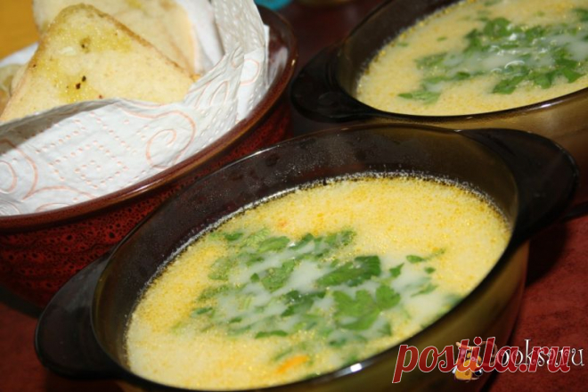 Нежный суп с курицей, сыром и овощами фото рецепт приготовления
