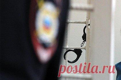 Главного госинспектора Ростехнадзора Карелии задержали за получение взятки. В Карелии задержали главного госинспектора Ростехнадзора за коррупцию. Фигурант вместе с гендиректором и инженером компании «ТД Промтехмаркет» согласился за вознаграждение дать разрешение на ввод в эксплуатацию электрической сети пеллетного цеха компании «Соломенский лесозавод».