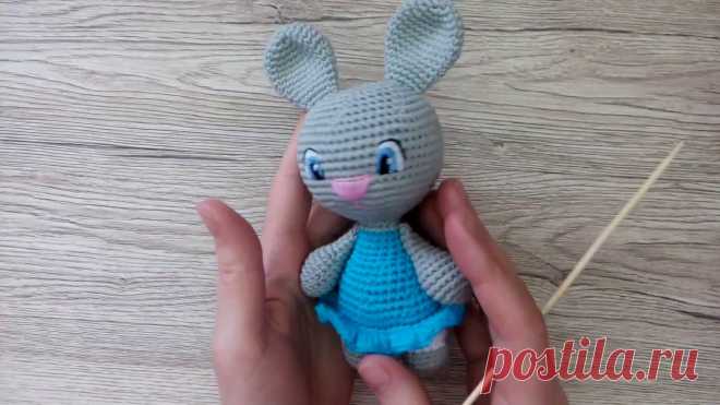 Как вышить глаза вязаной игрушке кошке Блог по вязанию для начинающих и опытных вязальщиц Ваш ресурс номер один для обучения вязанию спицами. Блог, посвященный бесплатным выкройкам, видео по вязанию, пряже и всему, что нужно для этого удивительного хобби.