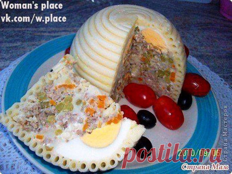 Необычный закусочный торт (нашла на просторах инета такую красоту!)