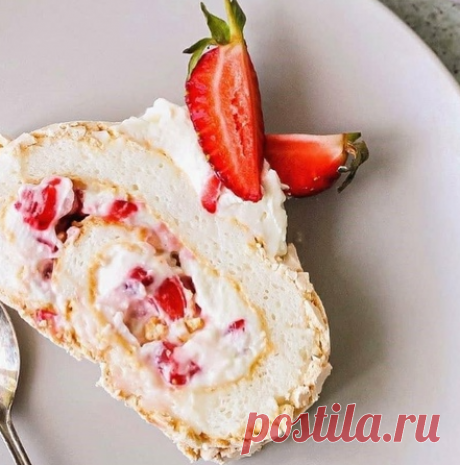 МЕРЕНГОВЫЙ РУЛЕТ