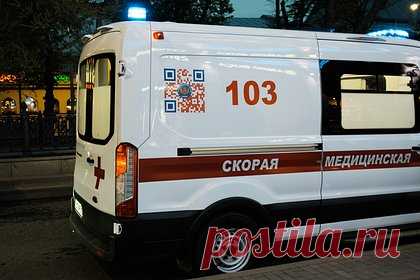 В Москве пропавшую школьницу нашли возле мусорных баков со следами на теле. В Москве семиклассницу, которую родители искали два дня, нашли около мусорных баков. Осмотревшие девочку медики нашли на ее теле следы от уколов. Сейчас они выясняют, какое вещество могли вколоть школьнице. Родители искали пропавшую дочь почти двое суток, отмечается в сообщении