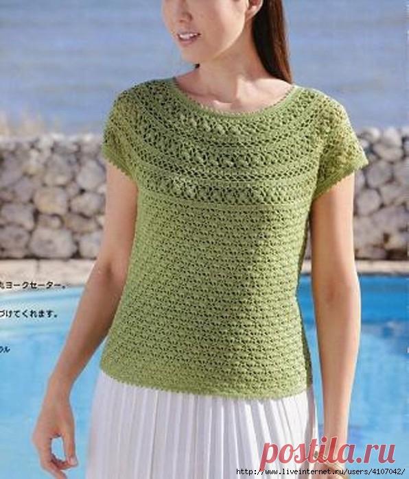 АЖУРНЫЙ ТОП С КРУГЛОЙ КОКЕТКОЙ.