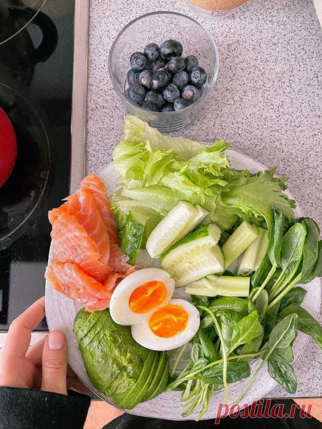 Что происходит с организмом при недостатке белка: 5 признаков дефицита белка, которые нельзя игнорировать
Всем привет! Белок — важный строительный макроэлемент. Вместе с пищей мы получаем необходимое количество белка для здоровой работы нашего организма . Недостаток этого элемента негативно сказывается на самочувствии и здоровье. В этой статье я расскажу о том, как организм нам даёт понять, что...
Читай дальше на сайте. Жми подробнее ➡