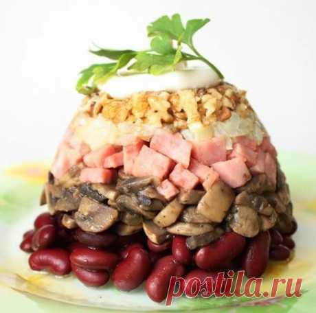 5 повседневных салатов с фасолью / Простые рецепты