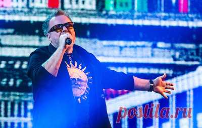 Пресняков выступит вместо Меладзе 8 марта в концертном зале в Барвихе. Концерты Валерия Меладзе ранее отменили в Новосибирске, Иркутске и Красноярске