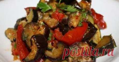 Невероятно вкусные запеченные овощи в маринаде.  


 Это легкий полезный гарнир или полноценное второе блюдо.
Ингредиенты

✓ баклажан

✓ кабачок

✓ болгарский перец

✓ головка репчатого лука

✓ 3 зубчика чеснока

✓ 2 ст. ложки соевого соуса

✓ 1 ст…