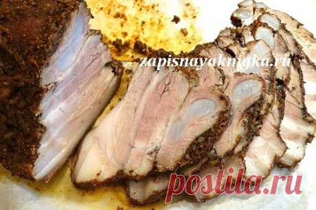 Мясные прослойки с салом в луковой шелухе