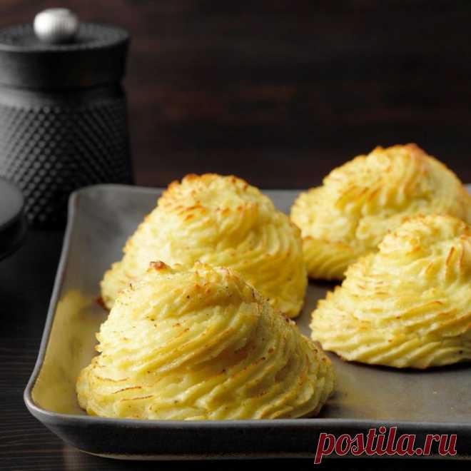 Pretty Duchess Potatoes Recipe | Taste of Home