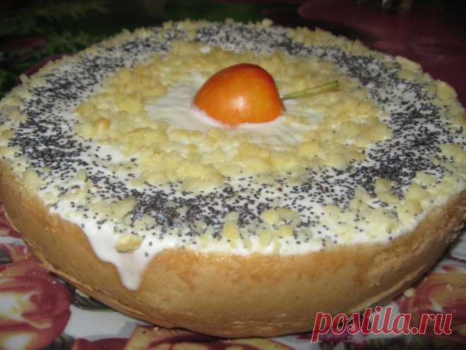 "Шарлотка с яблоками"
Яйцо куриное — 4 шт
Сахар — 1 стакан
Мука пшеничная — 1 стакан
Яблоко — 5 шт