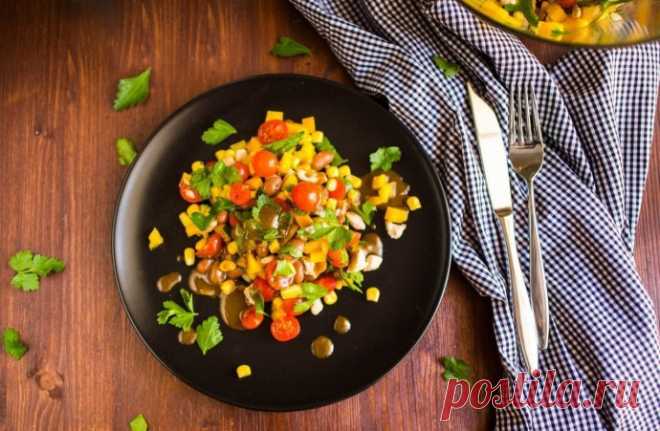 ​Салат с кукурузой и курицей
