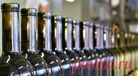 «Массандра» в текущем году увеличила объем производства почти на 5 млн бутылок | 21.12.2019 16:21 | Новости «Массандра» в текущем году увеличила объем производства почти на 5 млн бутылок. Винодельческое предприятие «Массандра» в текущем году увеличило объем производства и отгрузило 19,3 млн бутылок. Как сегодня рассказала журналистам ге