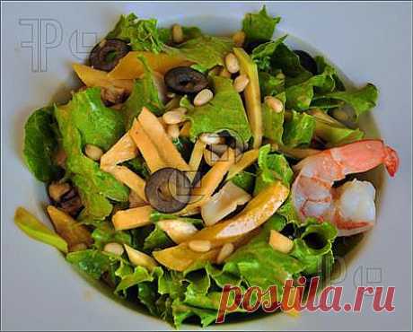 Image Of Salad With Prawn. High Resolution Image at FeaturePics.com