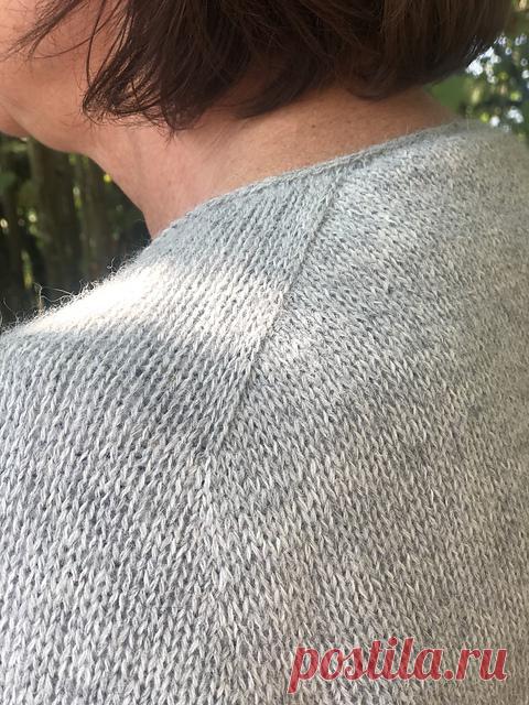 Кардиган без швов спицами сверху вниз Fanel