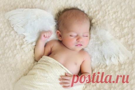 Мы ругаем детей за неубранные игрушки, за сломанный телефон и т.д., но когда они болеют, сильно болеют, думаешь - раскидай, сломай, только не болей, смейся, балуйся, только будь здоров -  / Супер мамочка